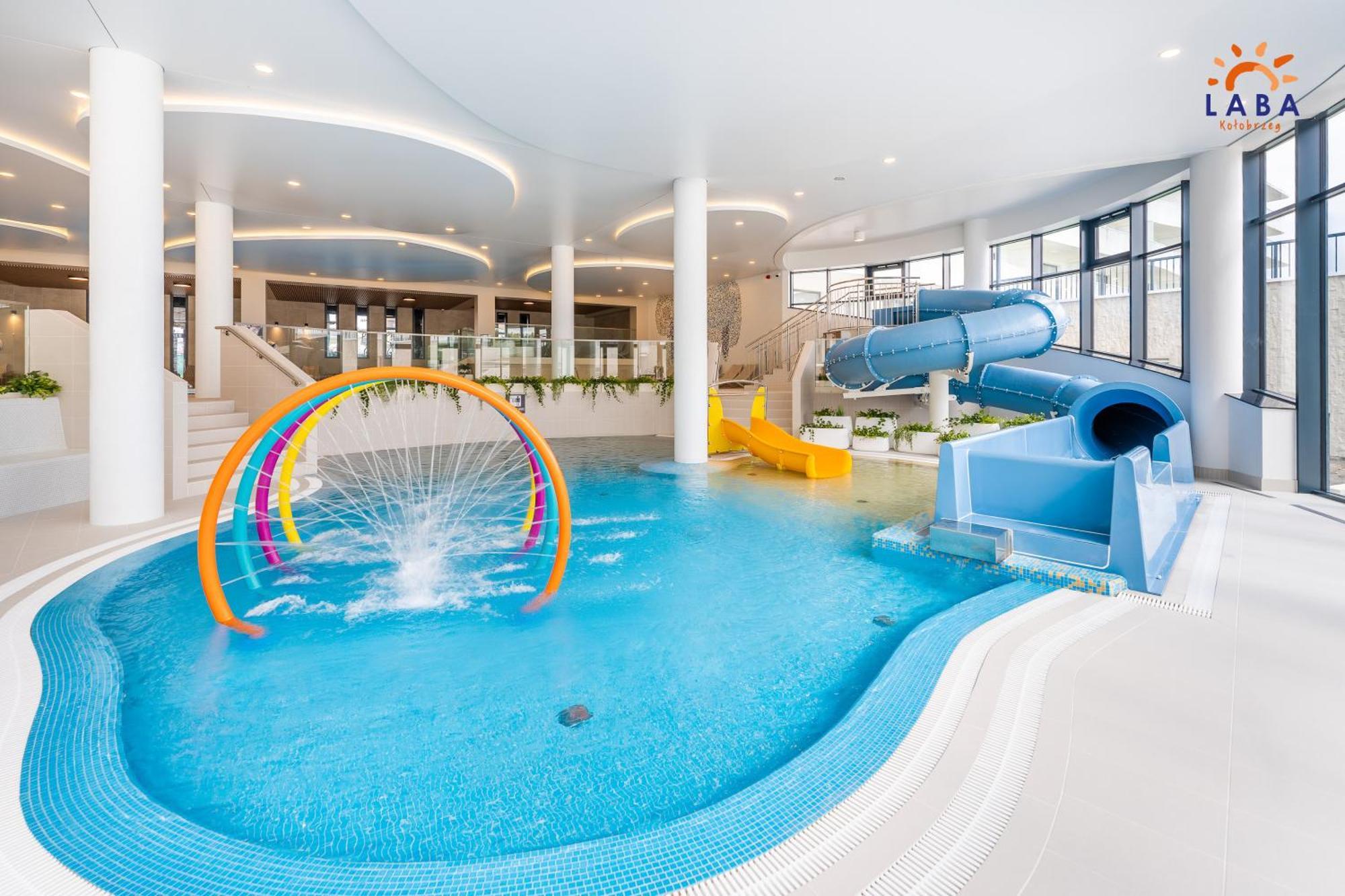 Laba Kolobrzeg Apartamenty Polanki Aqua Parking, Basen W Cenie 외부 사진