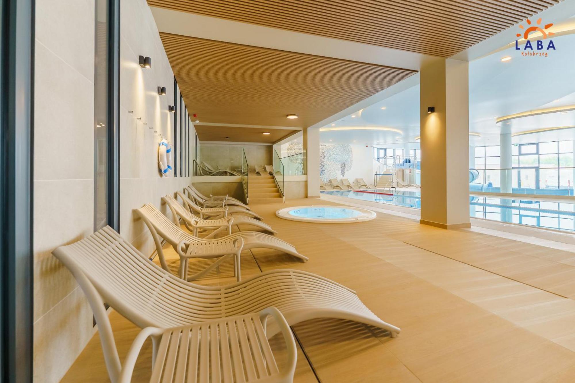 Laba Kolobrzeg Apartamenty Polanki Aqua Parking, Basen W Cenie 외부 사진
